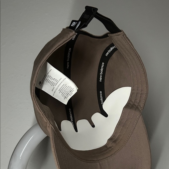 New Balance 5 Panel Block N Cotton Twill Hat - Picture 2 of 5